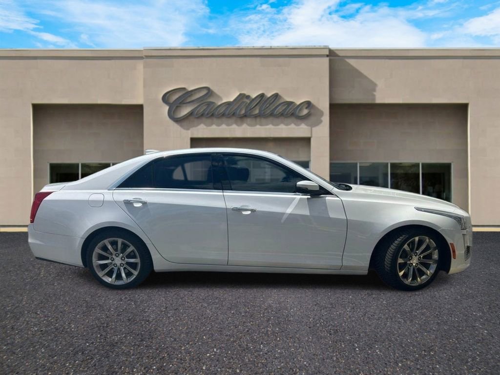 Used 2018 Cadillac CTS Luxury image 2