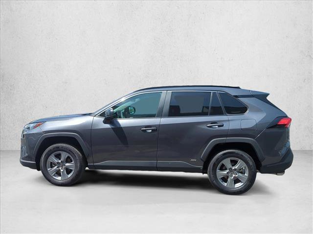 Used 2025 Toyota RAV4 LE AWD/4WD image 8