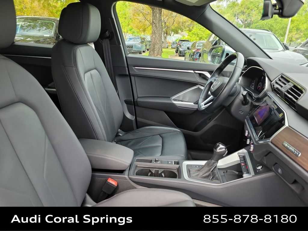 Certified 2020 Audi Q3 2.0T Premium Plus w/ Premium Plus Package AWD/4WD image 22