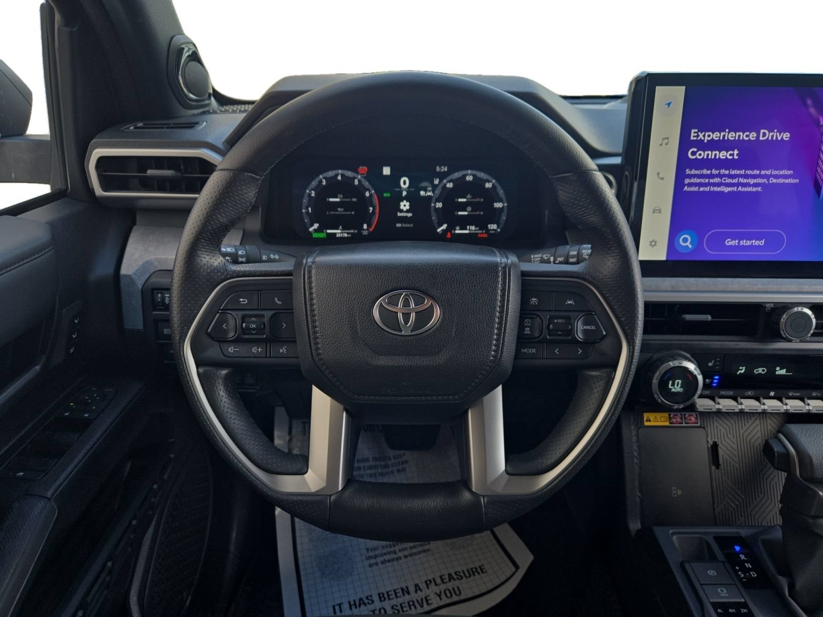 Used 2025 Toyota 4Runner Trailhunter AWD/4WD image 18