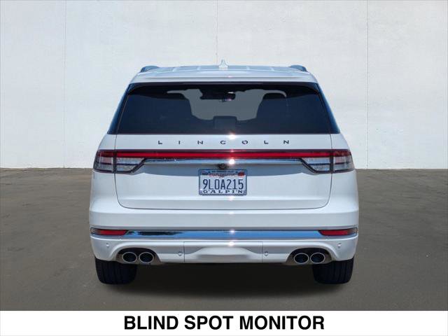 Certified 2023 Lincoln Aviator Black Label Grand Touring w/ Class IV Trailer Tow Package AWD/4WD image 4