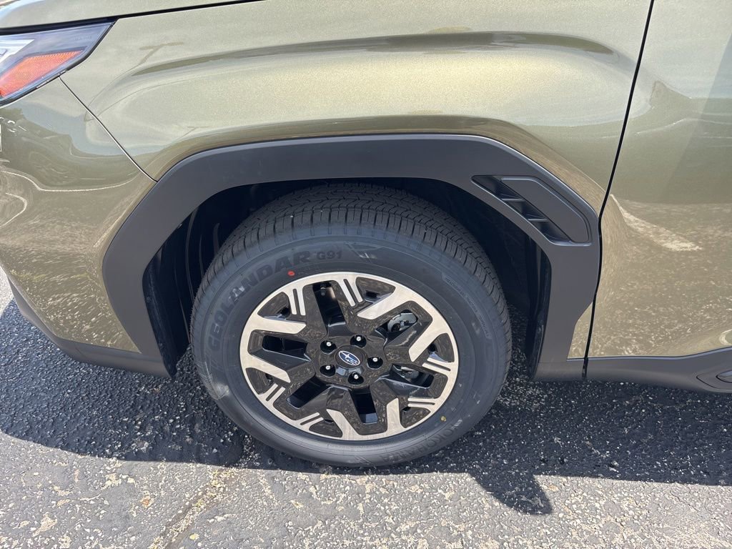 New 2026 Subaru Forester Premium AWD/4WD image 7