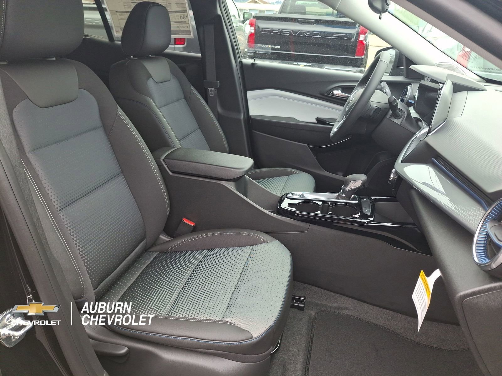 New 2026 Chevrolet Trax LT w/ Driver Confidence Package FWD image 22
