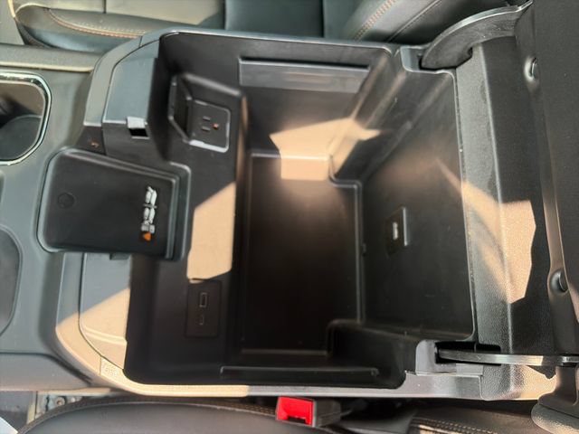 Used 2025 GMC Sierra 2500 AT4 AWD/4WD image 22