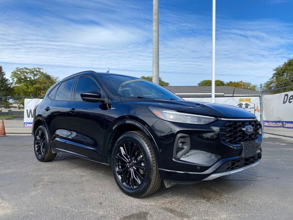 Used 2024 Ford Escape ST-Line Elite w/ Premium Technology Package image 34