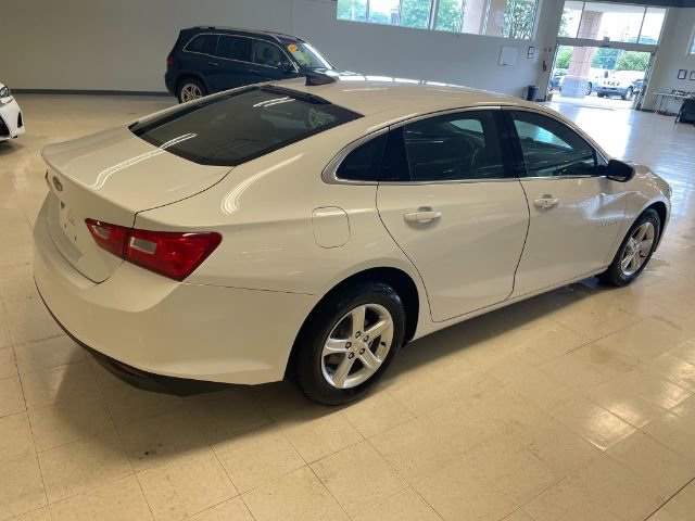 Used 2023 Chevrolet Malibu LS image 7