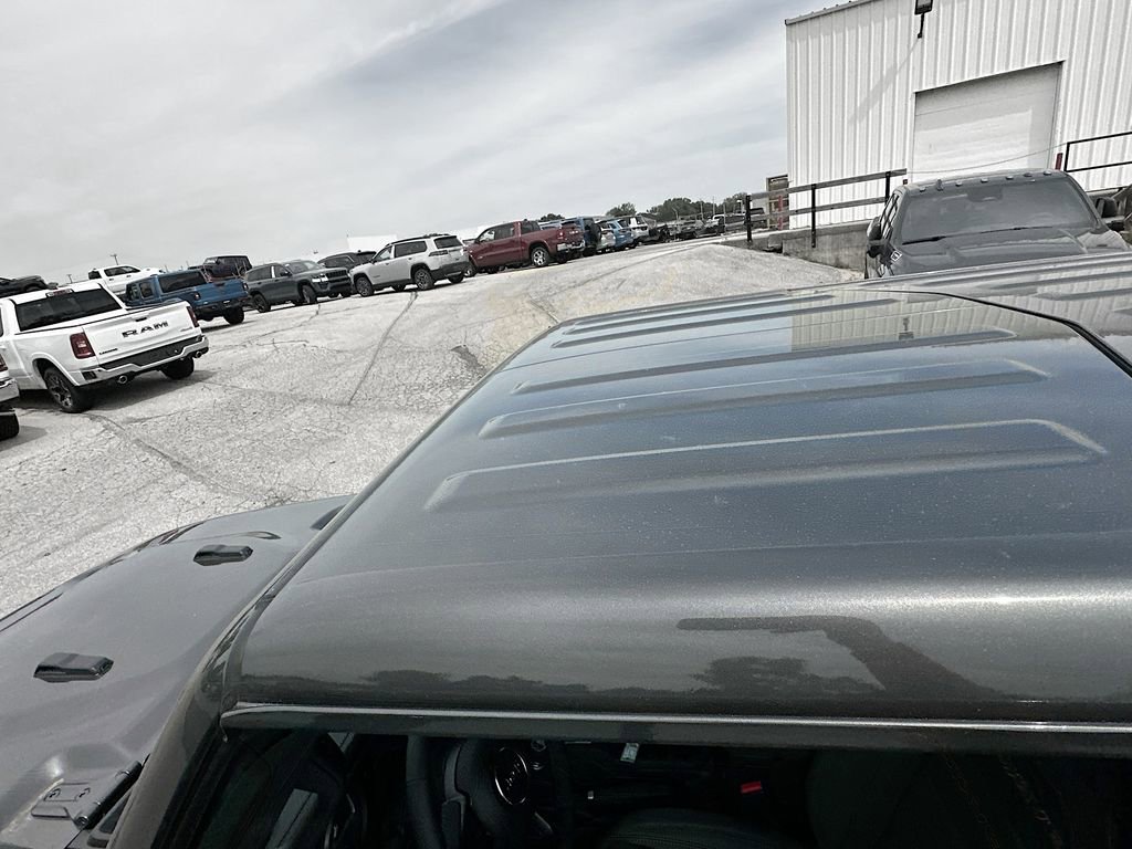 New 2026 Jeep Gladiator Mojave AWD/4WD image 28