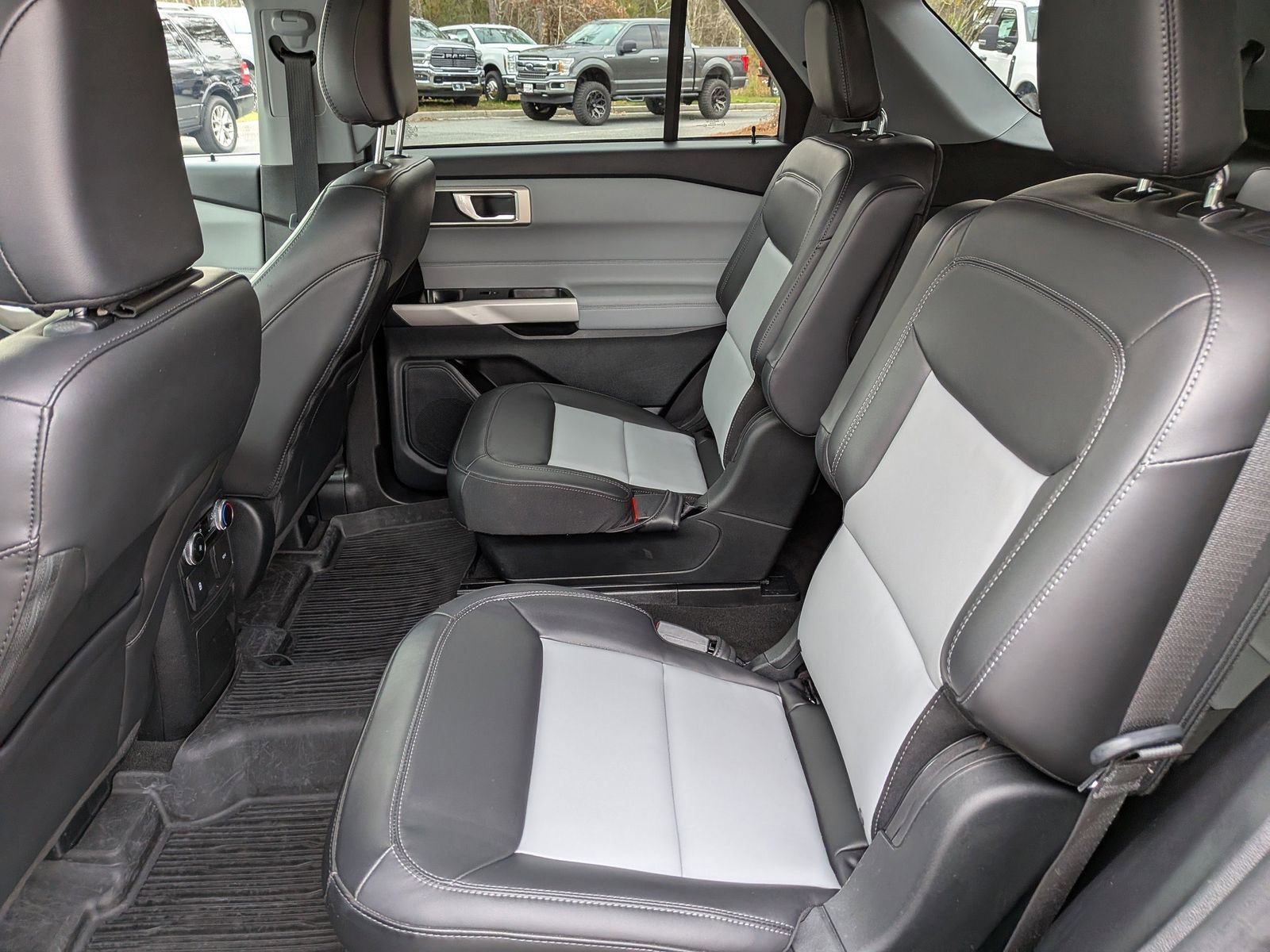 Certified 2023 Ford Explorer XLT w/ Equipment Group 202A image 16