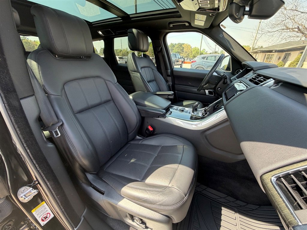 Used 2018 Land Rover Range Rover Sport HSE image 22