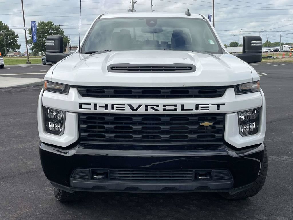 Used 2021 Chevrolet Silverado 2500 Custom w/ Custom Value Package AWD/4WD image 8