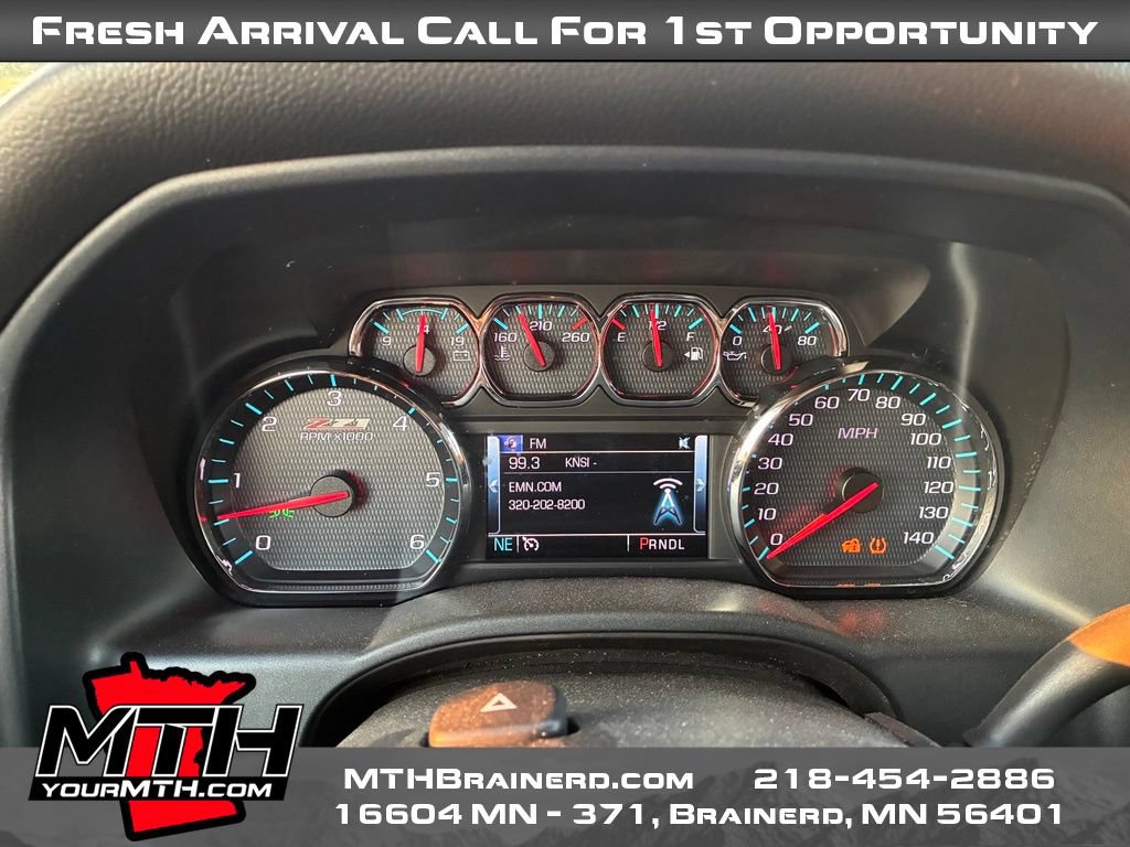 Used 2018 Chevrolet Silverado 1500 LT w/ All Star Edition AWD/4WD image 13