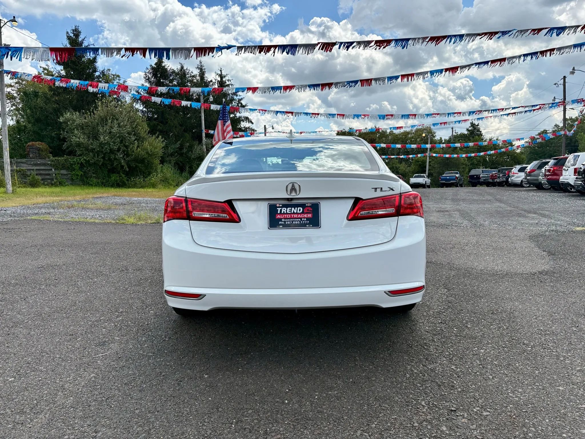 Used 2018 Acura TLX image 4
