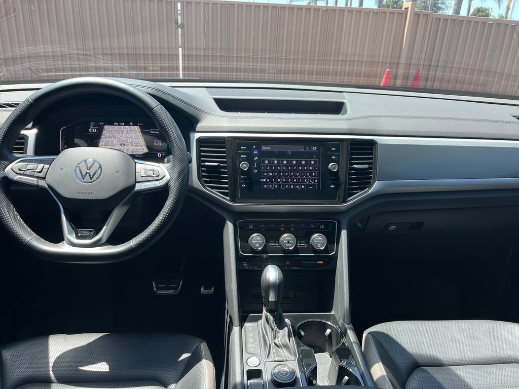 Used 2022 Volkswagen Atlas SEL Premium AWD/4WD image 12