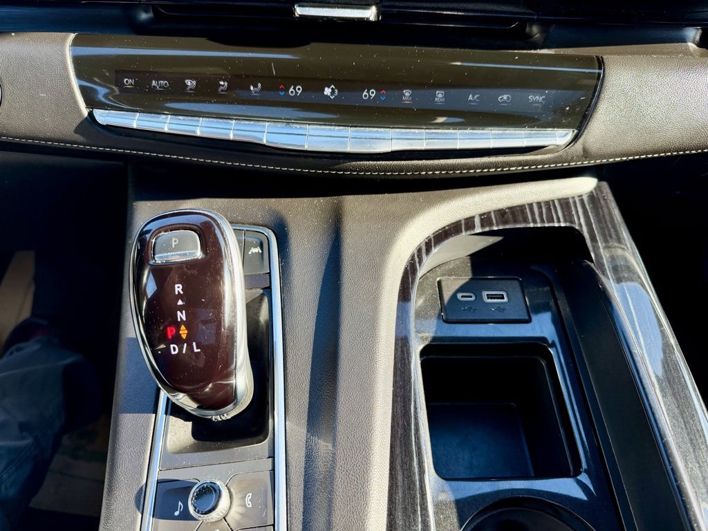 Used 2023 Cadillac Escalade ESV Sport image 41