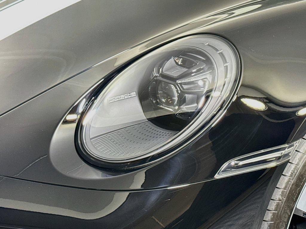 Certified 2023 Porsche 911 Sport Classic RWD image 24