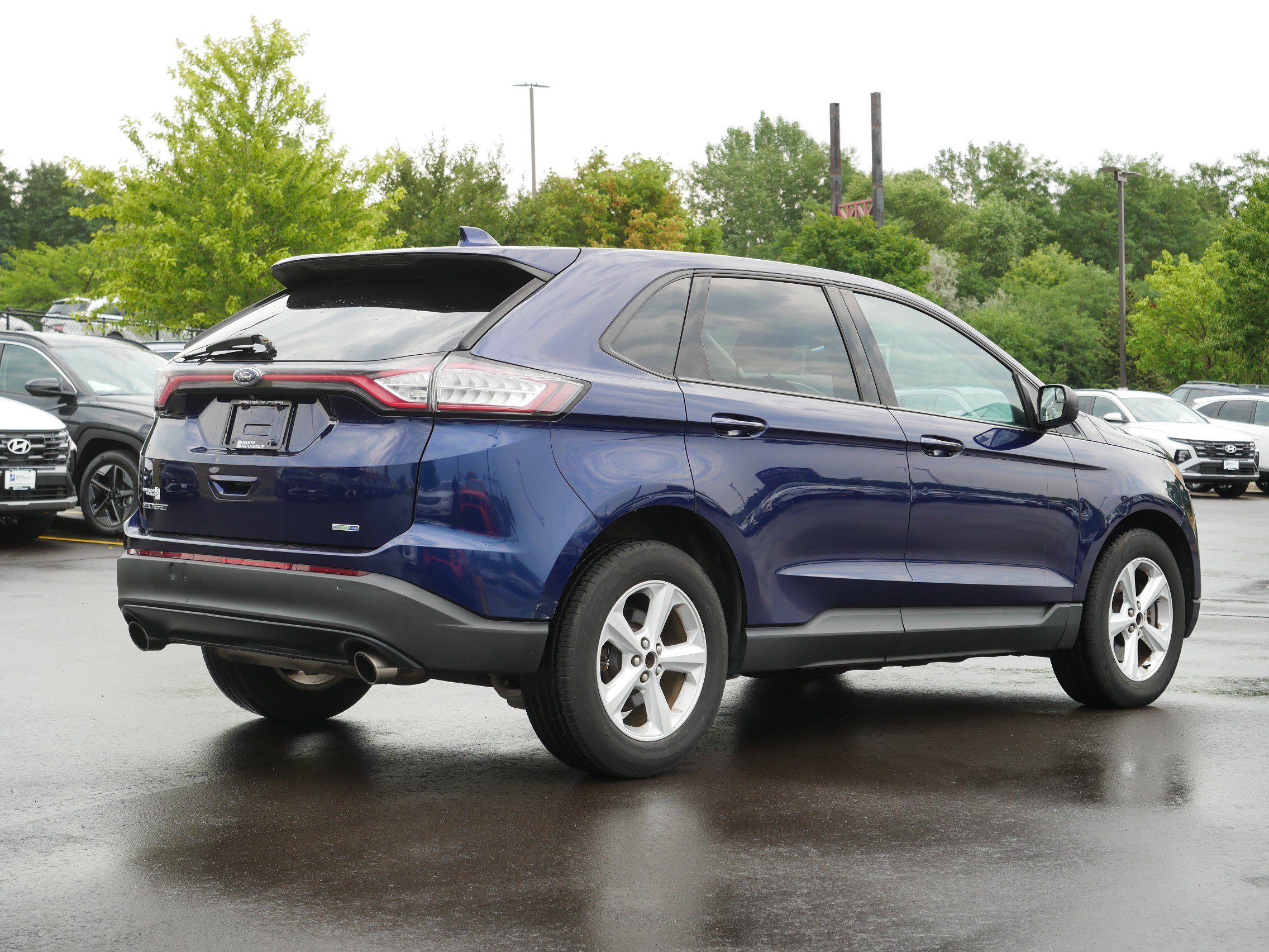 Used 2016 Ford Edge SE AWD/4WD image 6