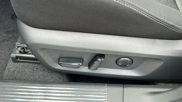 New 2026 Nissan Rogue SV image 11