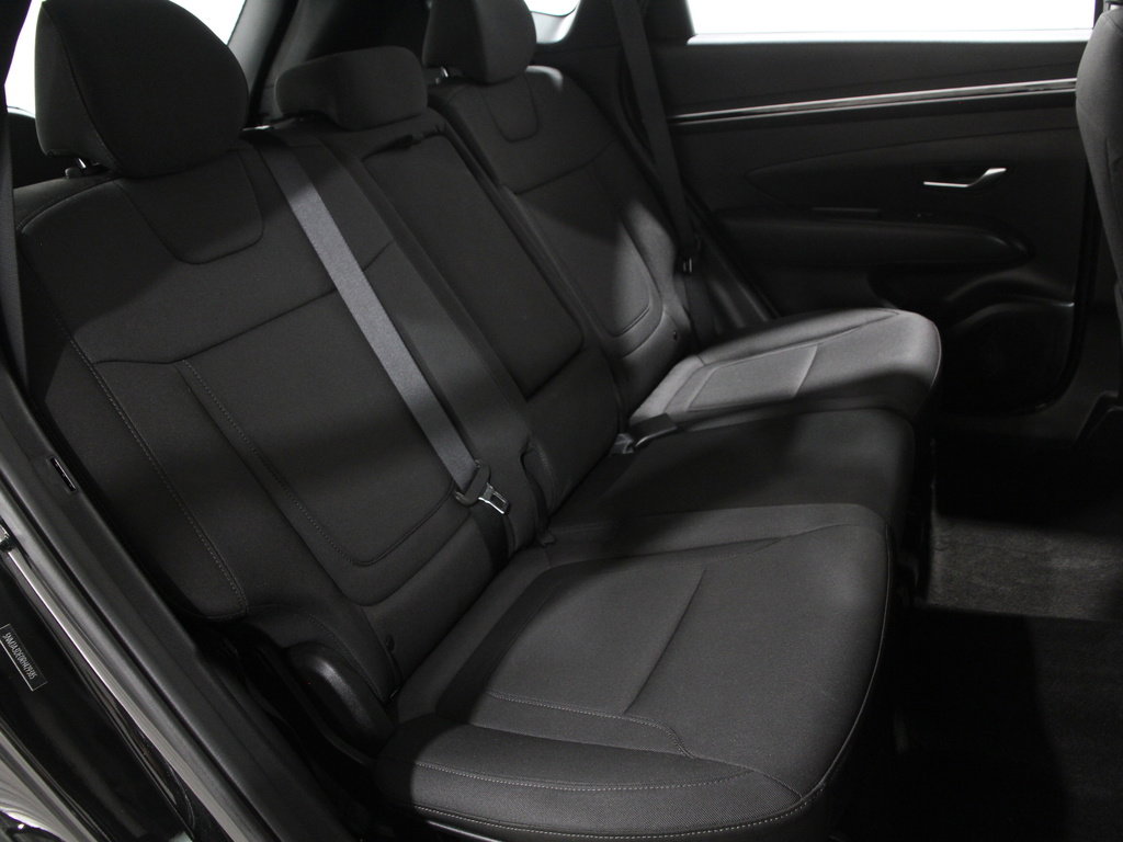 Certified 2024 Hyundai Tucson SE image 17