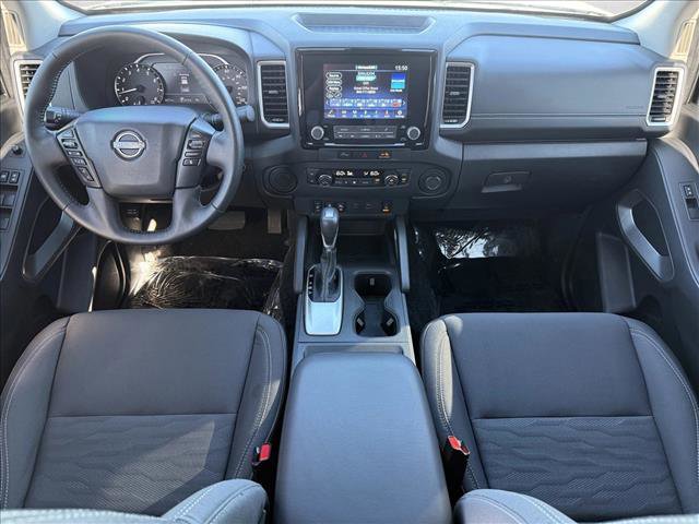 Used 2024 Nissan Frontier SV w/ SV Convenience Package image 14