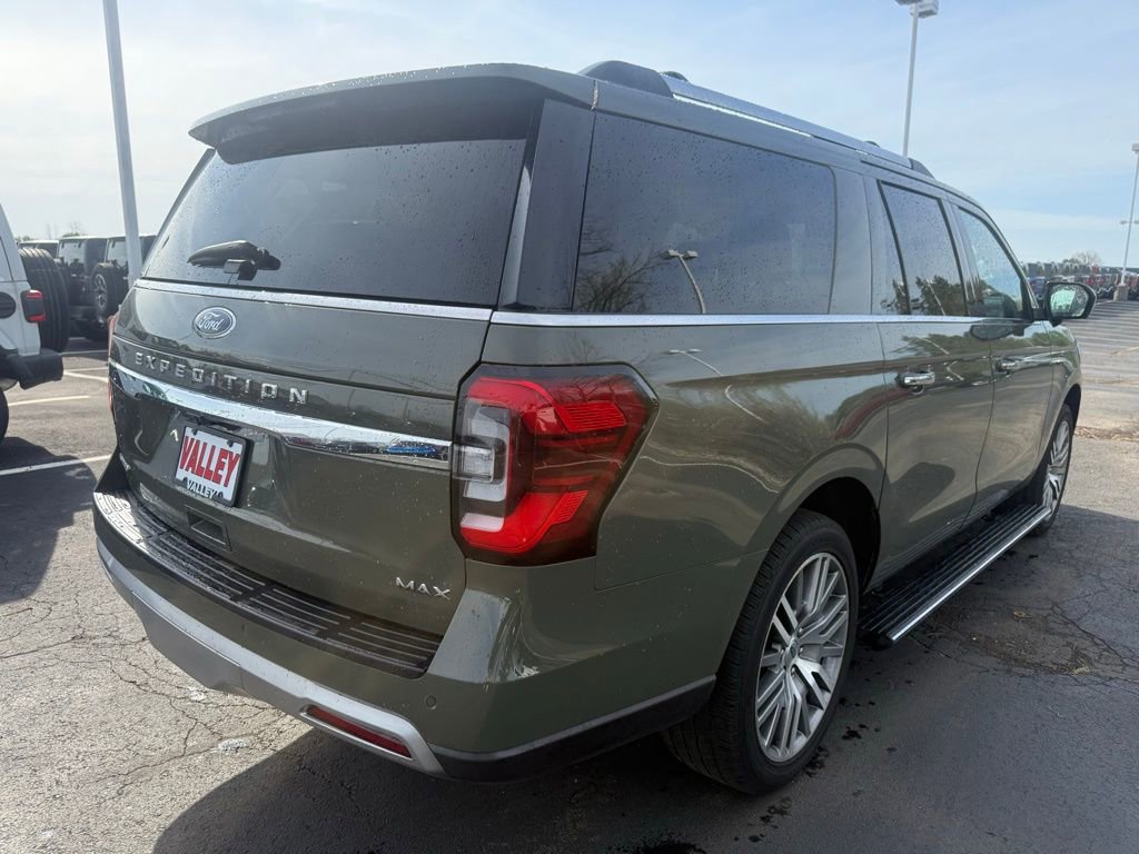 Used 2024 Ford Expedition Max Limited w/ Excursion Package AWD/4WD image 5