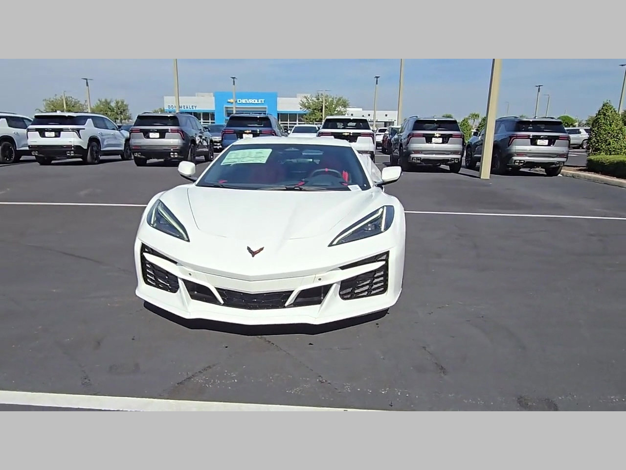 New 2025 Chevrolet Corvette E-Ray w/ ZER Performance Package image 29