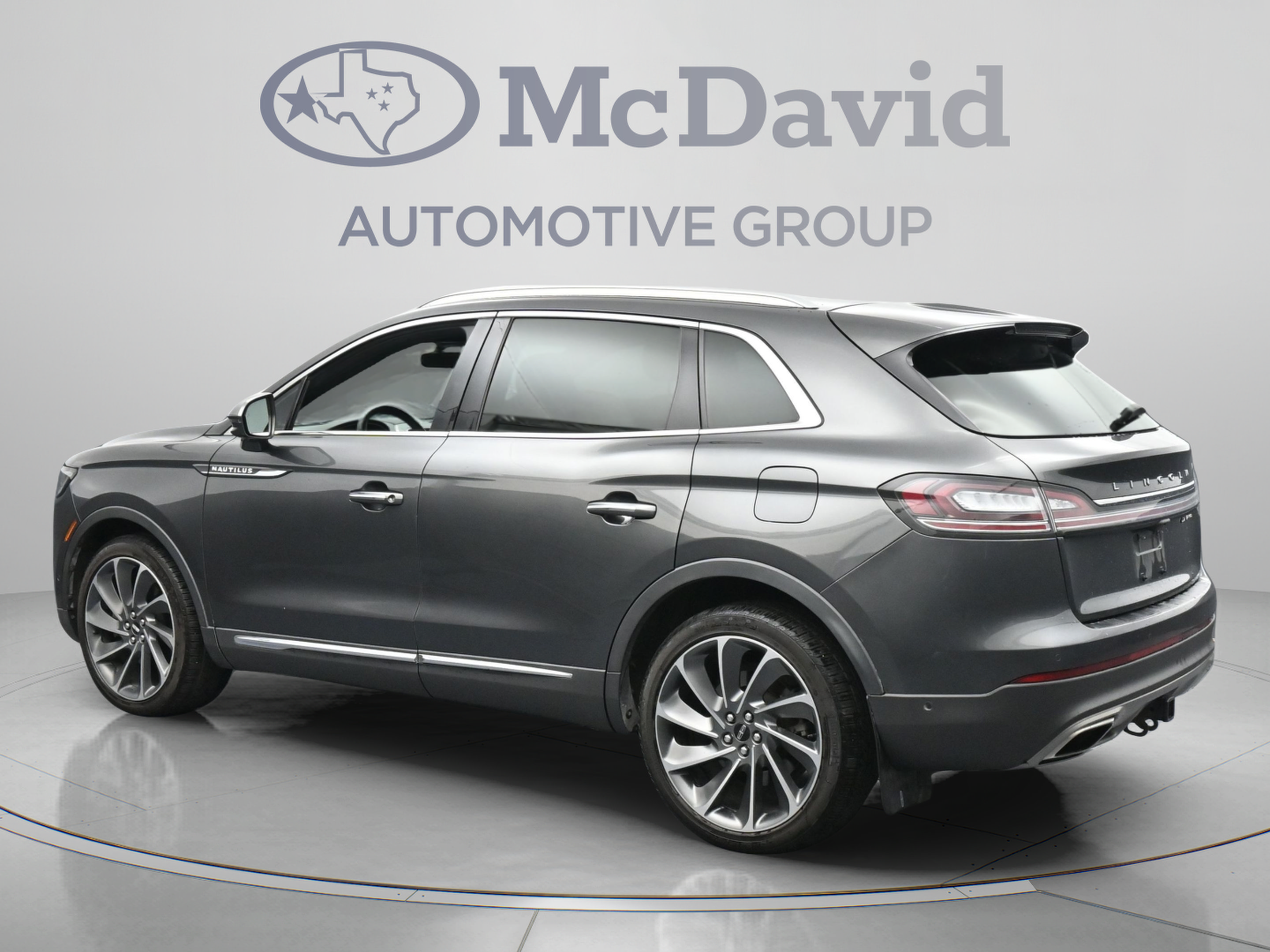 Used 2020 Lincoln Nautilus Reserve w/ Equipment Group 202A AWD/4WD image 6