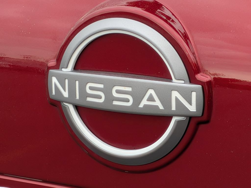 Used 2023 Nissan Rogue SV AWD/4WD image 25