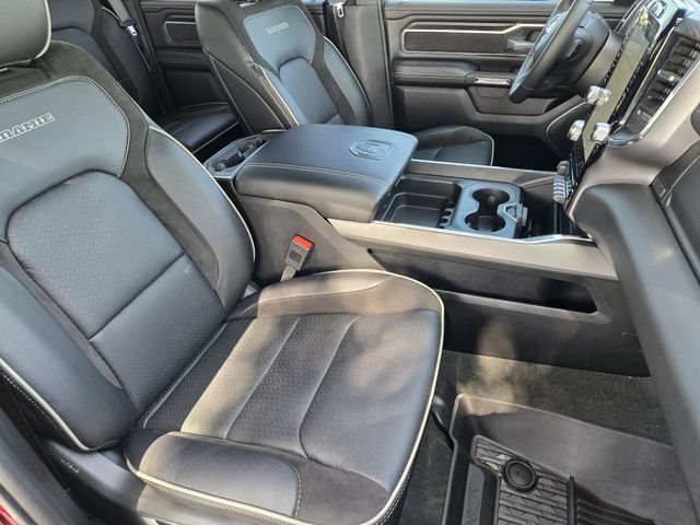 Used 2024 RAM 1500 Laramie AWD/4WD image 17