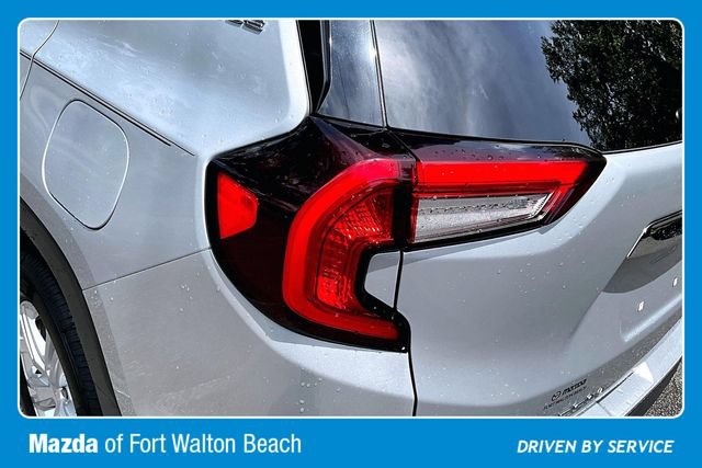 Used 2022 GMC Terrain SLE FWD image 20