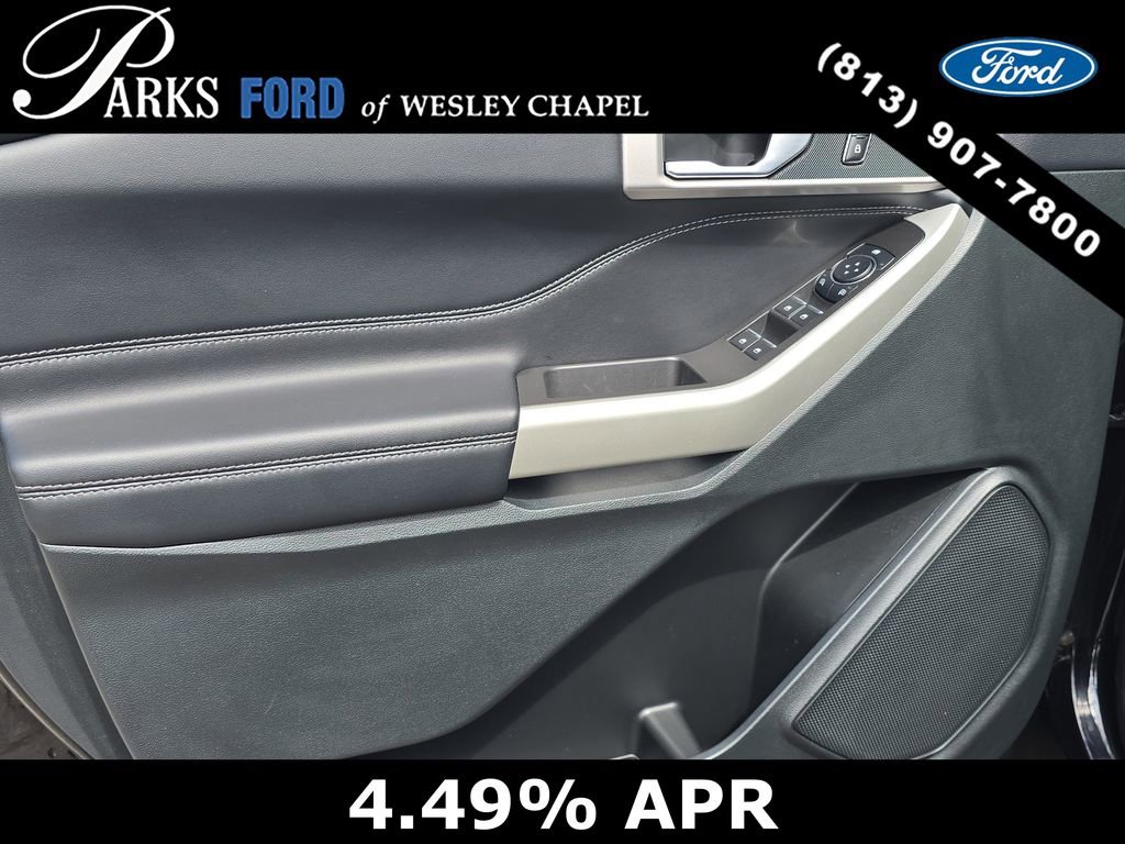 Certified 2024 Ford Explorer XLT RWD image 17