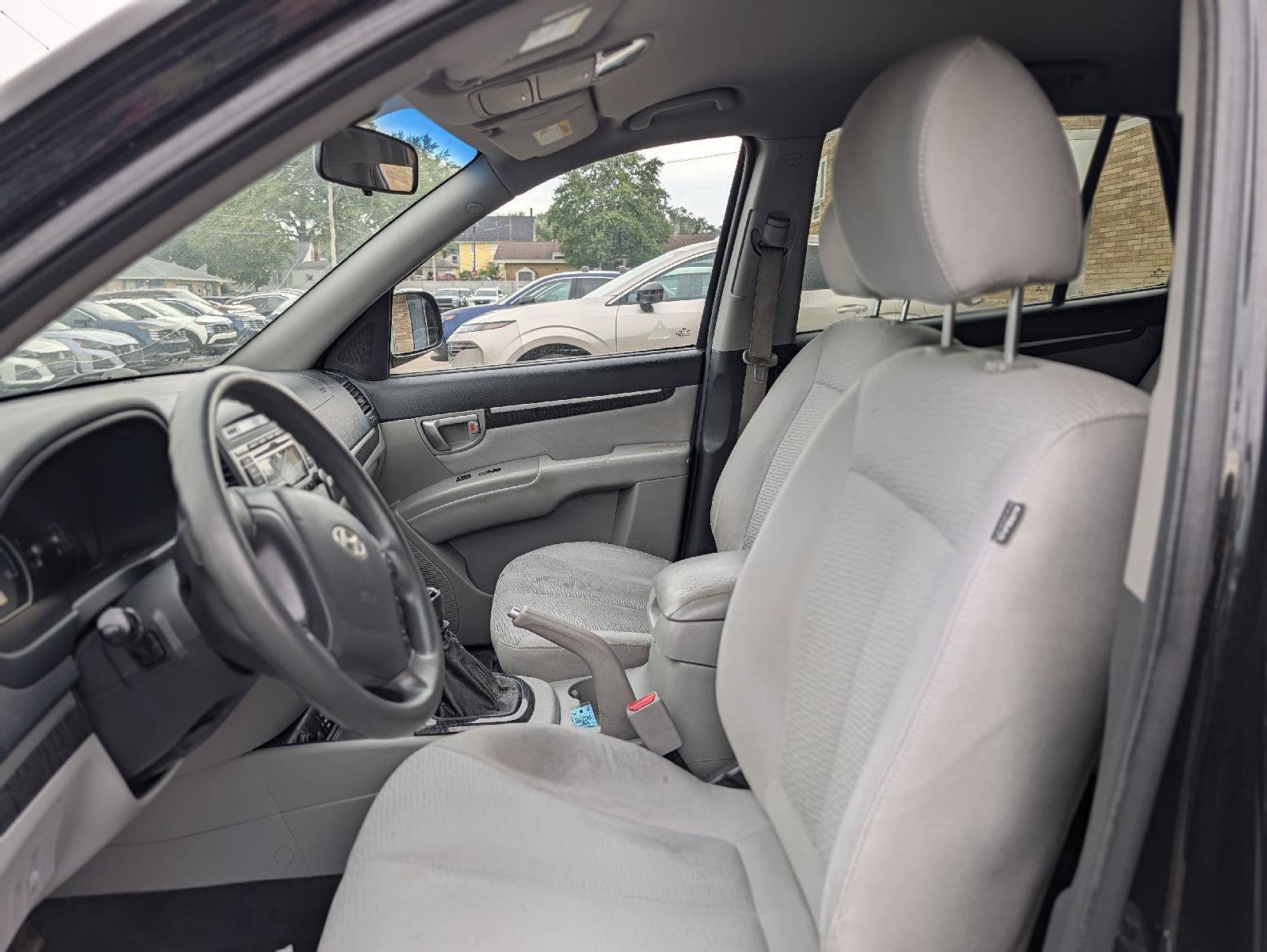 Used 2009 Hyundai Santa Fe GLS FWD image 18