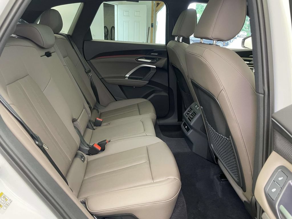 New 2026 Audi Q5 Premium Plus AWD/4WD image 22