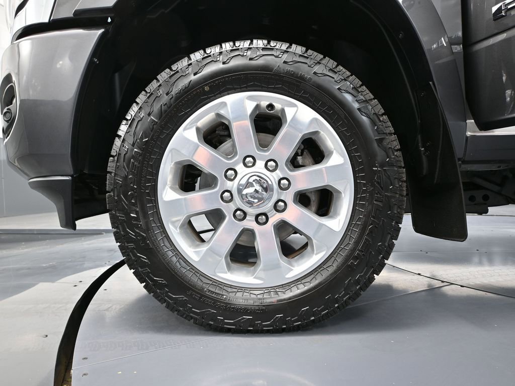 Used 2022 RAM 2500 Laramie w/ Body Color Bumper Group image 17