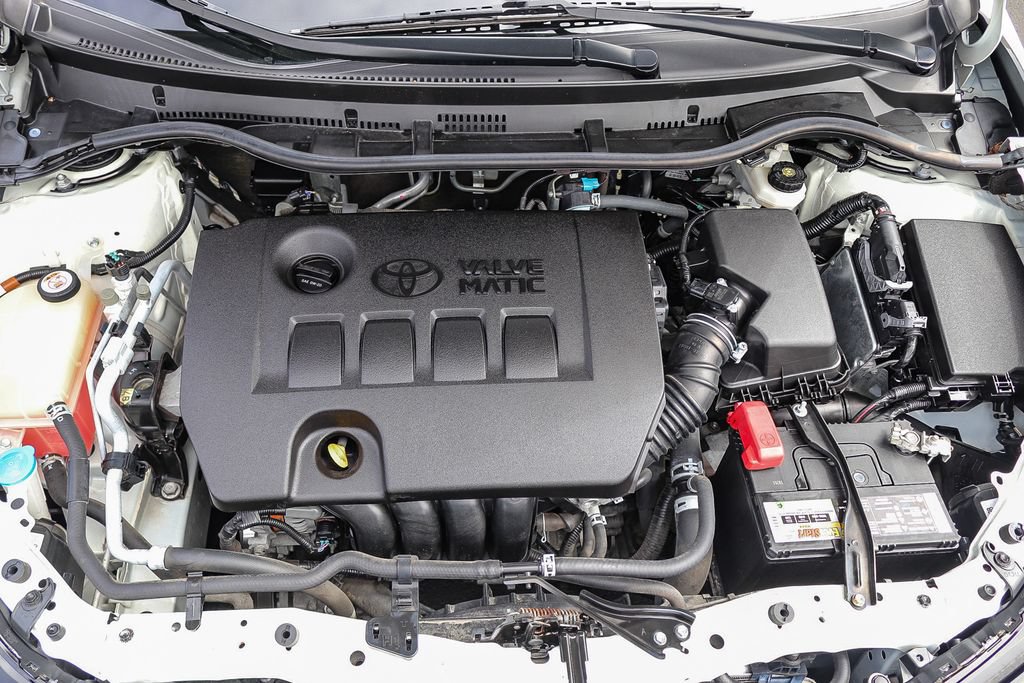 Used 2018 Toyota Corolla iM w/ All-Weather Mat Package FWD image 31