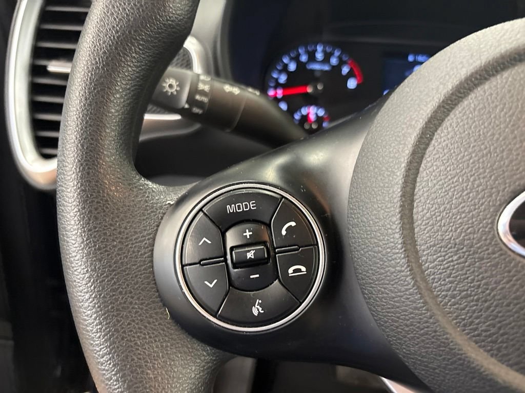 Certified 2021 Kia Soul LX FWD image 24