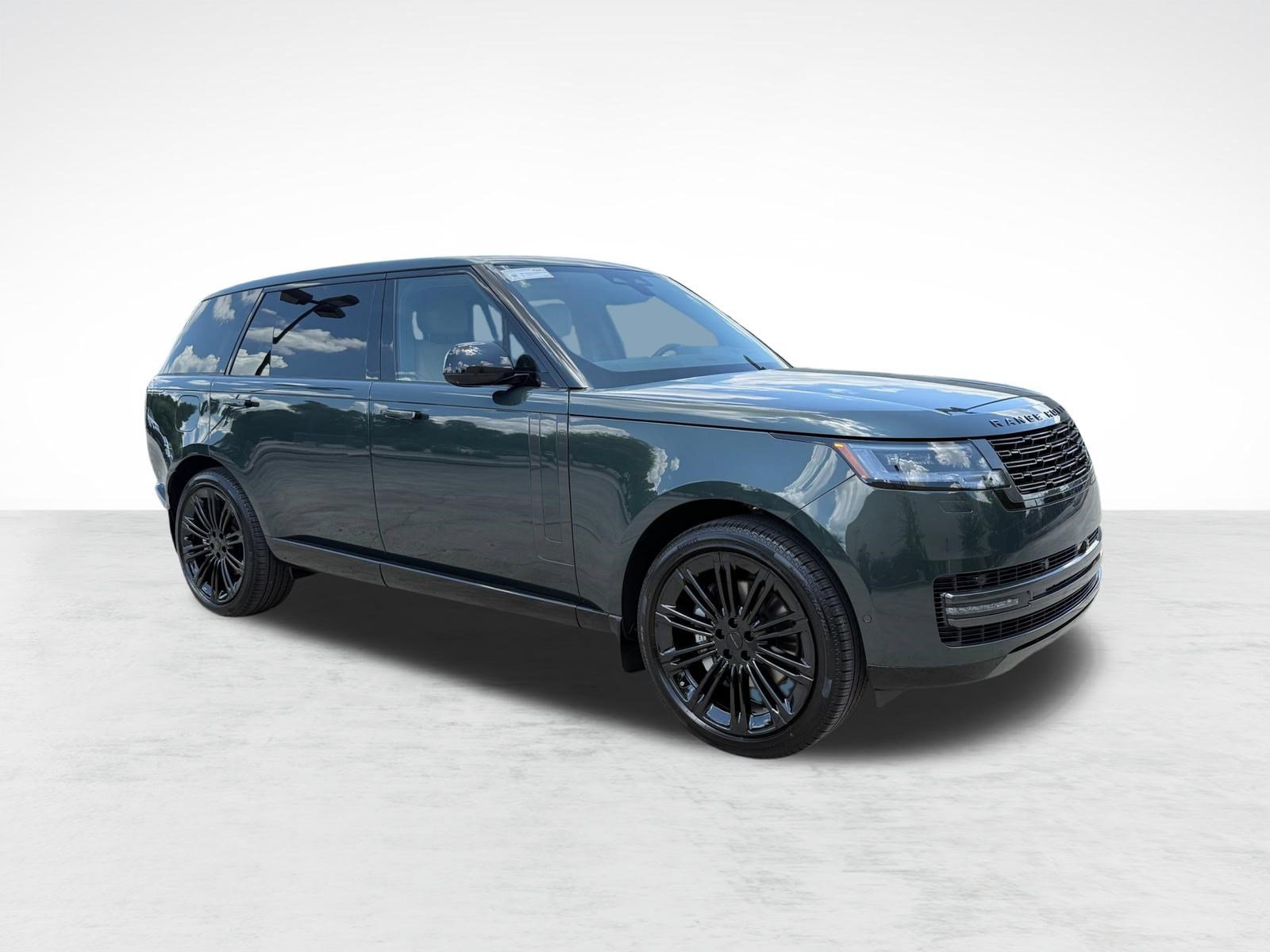 New 2026 Land Rover Range Rover Long Wheelbase SE AWD/4WD image 7
