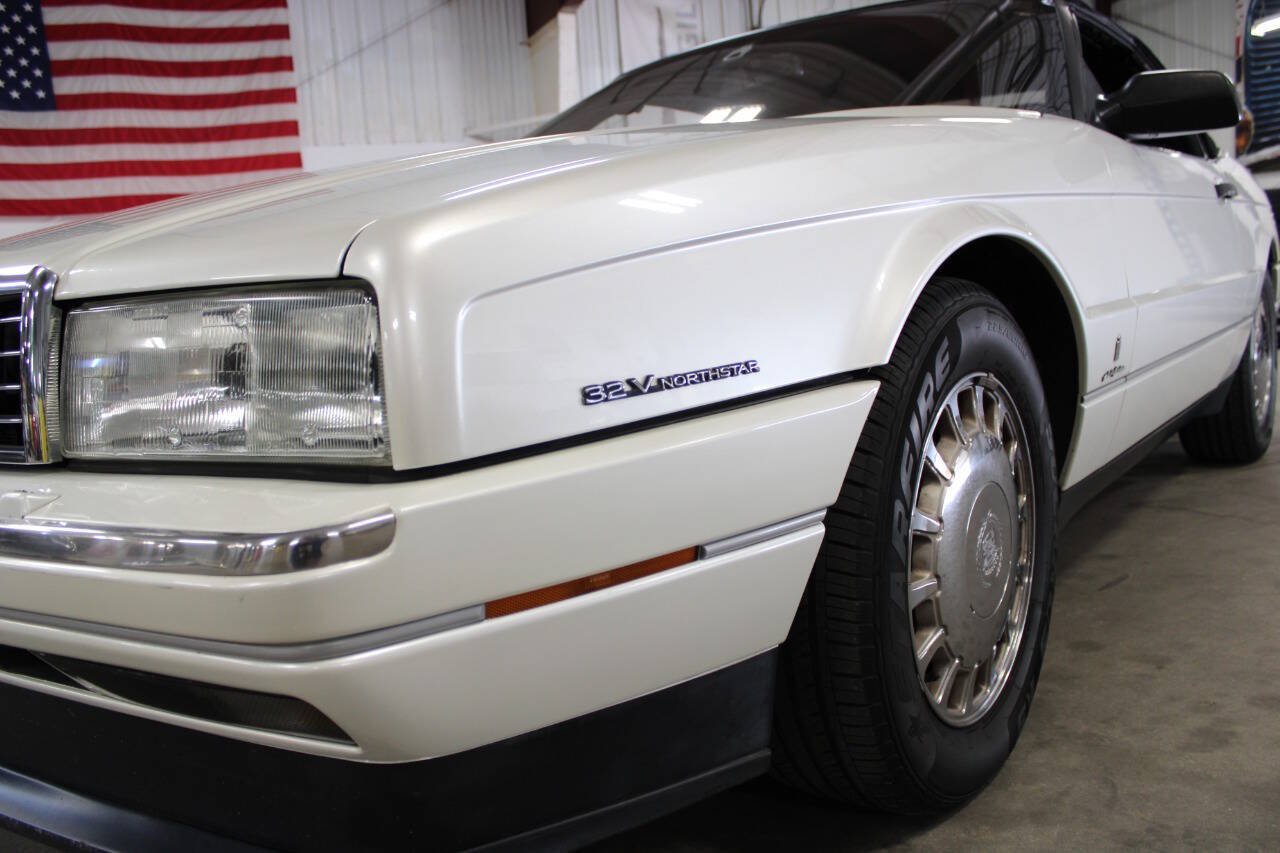 Used 1993 Cadillac Allante FWD image 10