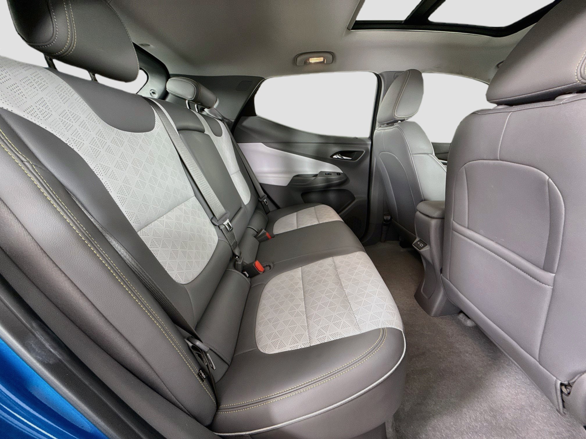 Used 2023 Chevrolet Bolt EUV Premier w/ Sun & Sound Package FWD image 29
