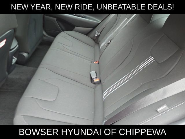 New 2026 Hyundai Elantra Blue image 5