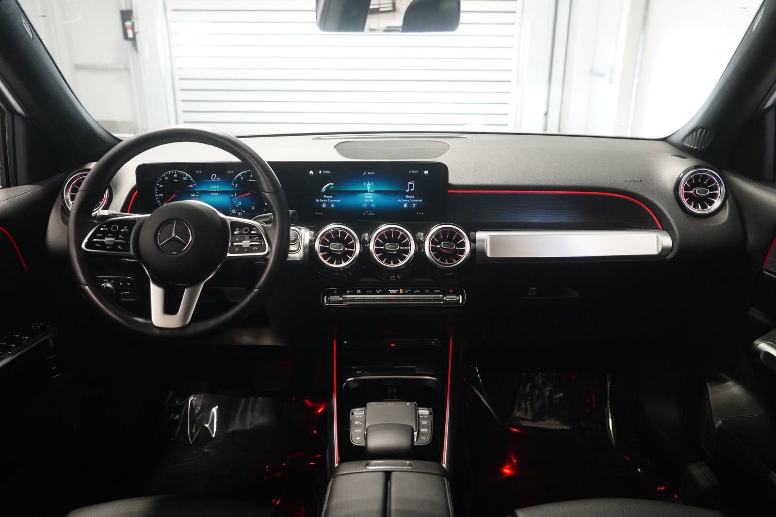 Used 2023 Mercedes-Benz GLB 250 4MATIC image 15