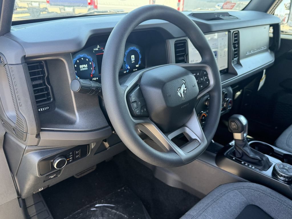 New 2025 Ford Bronco 4-Door AWD/4WD image 22