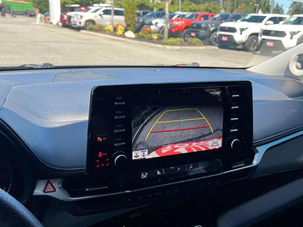 Certified 2022 Toyota Sienna Limited AWD/4WD image 26