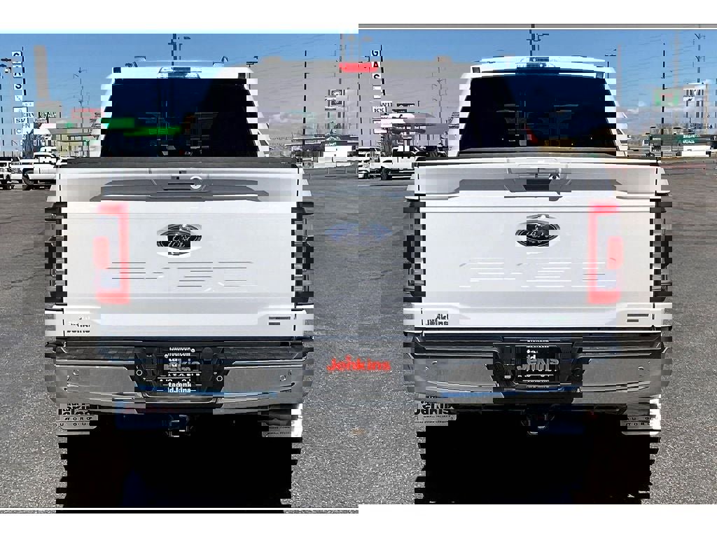 Used 2021 Ford F150 Lariat w/ Equipment Group 501A Mid image 4