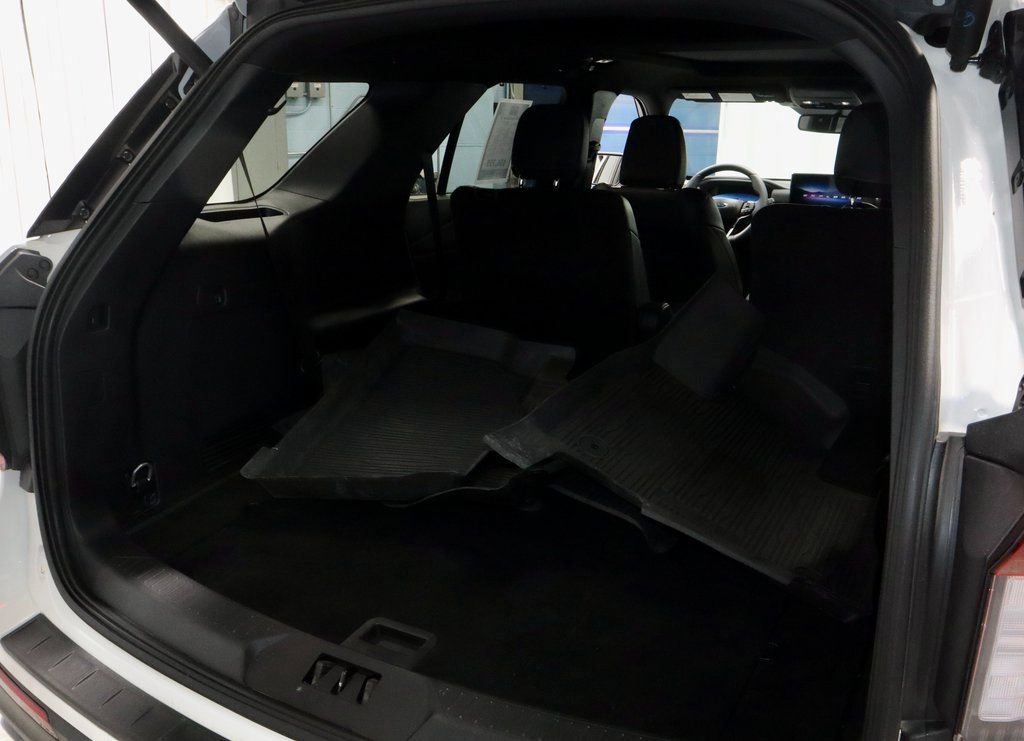 Certified 2025 Ford Explorer ST image 14