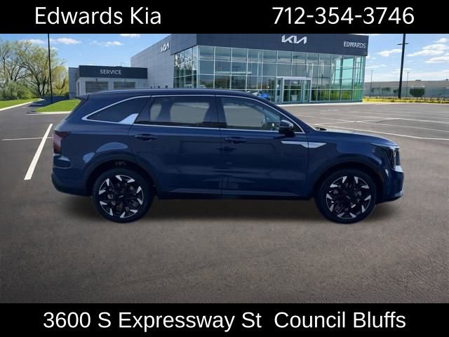New 2025 Kia Sorento EX w/ Panoramic Sunroof Package FWD image 2