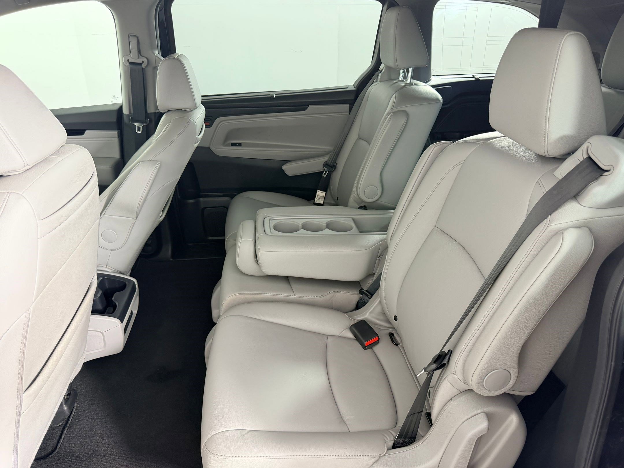 Used 2019 Honda Odyssey Elite image 13