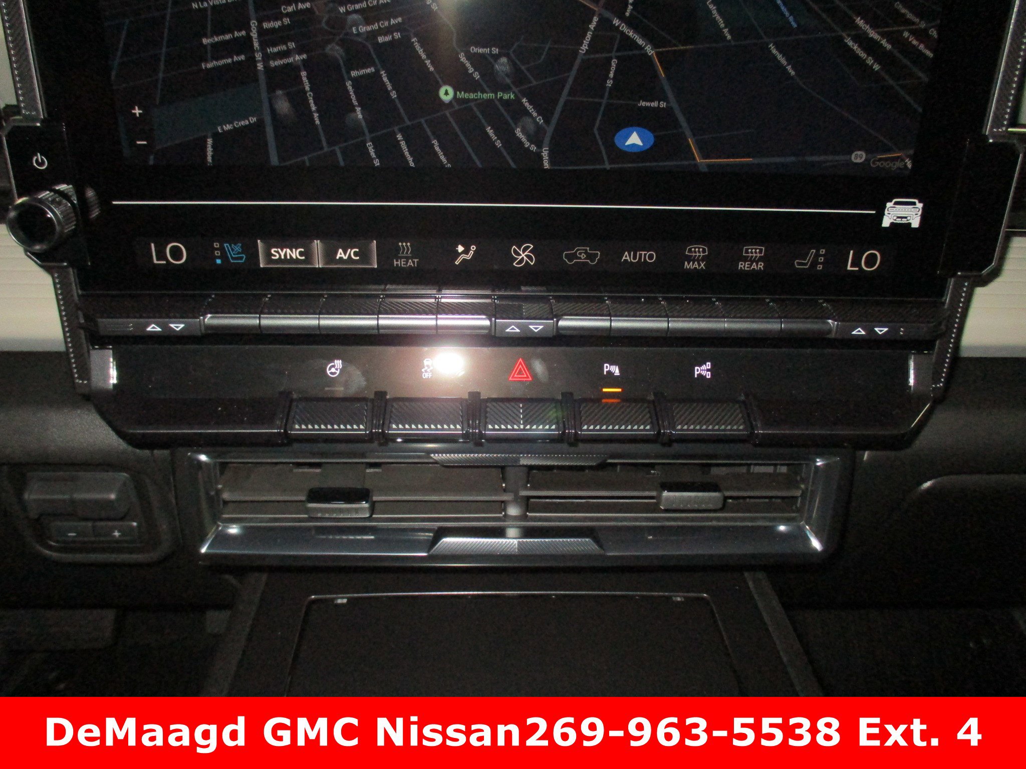 New 2026 GMC Hummer EV 4x4 Crew Cab w/ LPO, Dark Essentials Package image 28