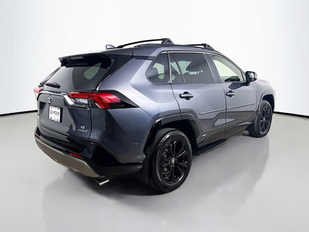 Certified 2024 Toyota RAV4 SE image 7