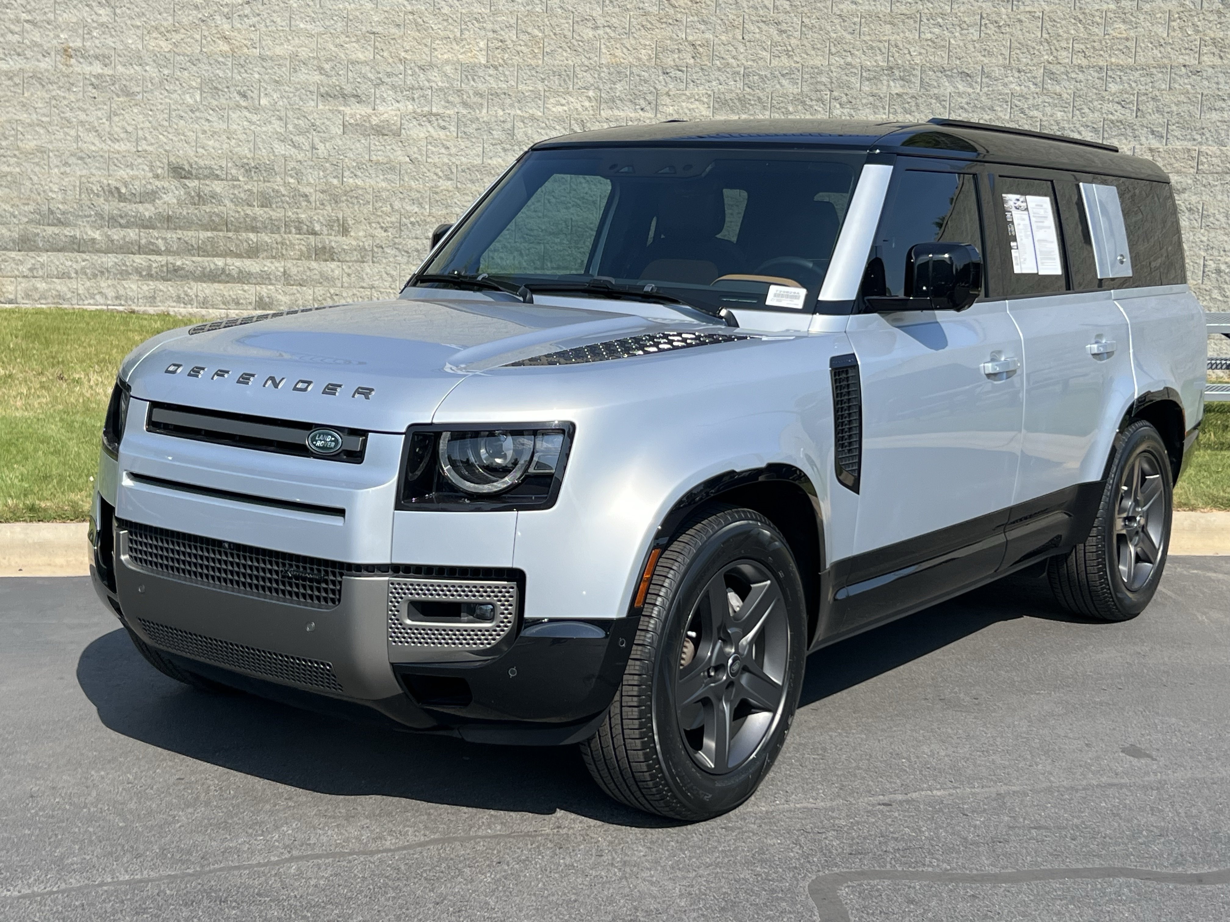 Certified 2023 Land Rover Defender 130 X-Dynamic SE