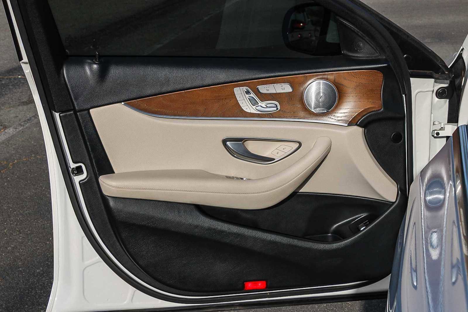 Used 2020 Mercedes-Benz E 350 Sedan image 21